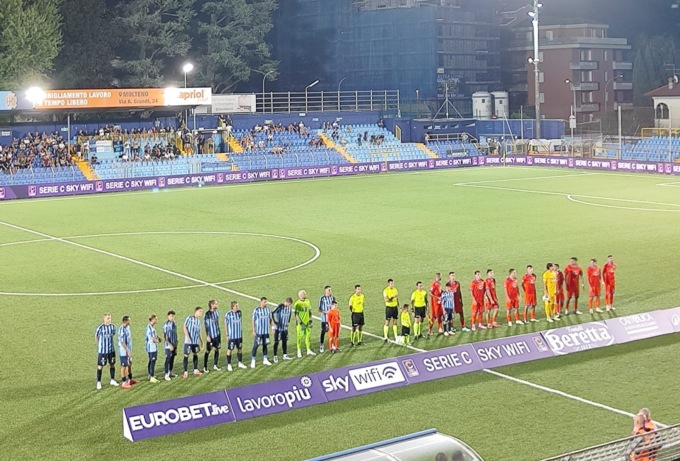 Calcio Lecco bella (e concreta) di notte: 2-1 all’Ospitaletto
