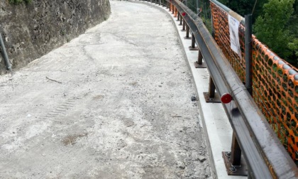 Calolzio: l’isolamento per l’abitato di via Grigne è, almeno per il momento, terminato