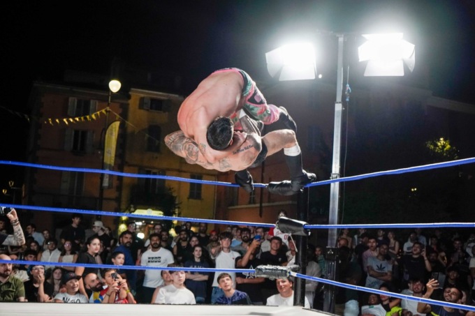 Gli eroi del wrestling italiano sabato in Valsassina