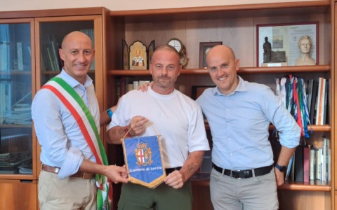 Lecco protagonista in Arizona: il sindaco incontra il golfista paralimpico Cristiano Berlanda