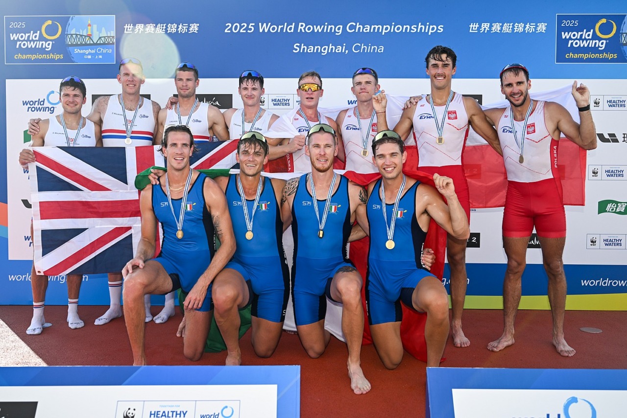 Canottaggio: Andrea Panizza e il quattro di coppia campioni del mondo, trionfo azzurro a Shanghai