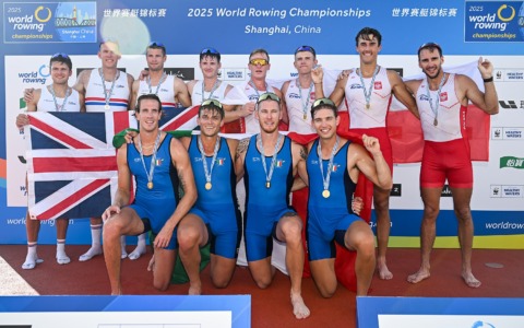 Canottaggio: Andrea Panizza e il quattro di coppia campioni del mondo, trionfo azzurro a Shanghai