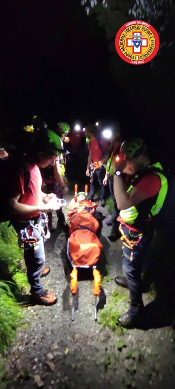 Otto escursionisti bloccati a 2.000 metri sul Monte Rotondo salvati dal Soccorso Alpino