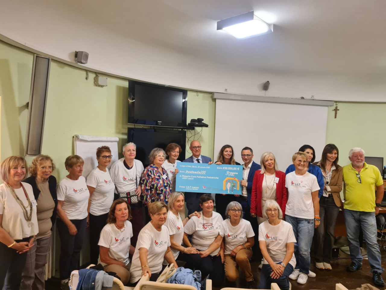Lecco si veste di solidarietà con la terza edizione della “Pigiama Run”