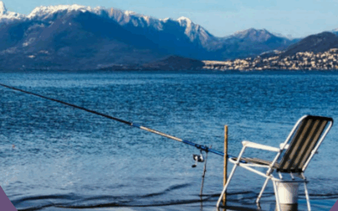 “Il paese sul lago”: Adriana Lanfranconi presenta il suo libro a Lecco