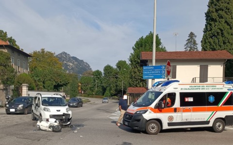 Violento incidente tra auto e moto al ponte di Olginate: 78enne in condizioni serie