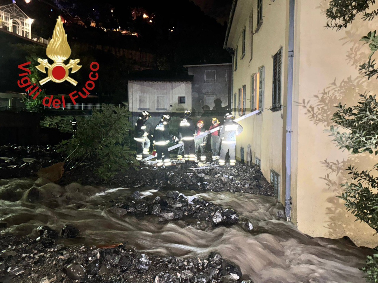 Maltempo sul Lago di Como: chiusa  la Strada statale 340 Regina