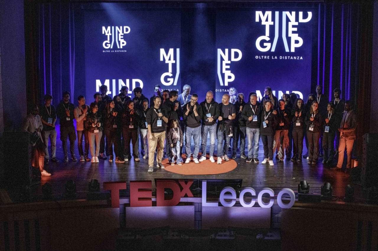 “Mind the gap”, un’edizione sold out TEDxLecco 2025