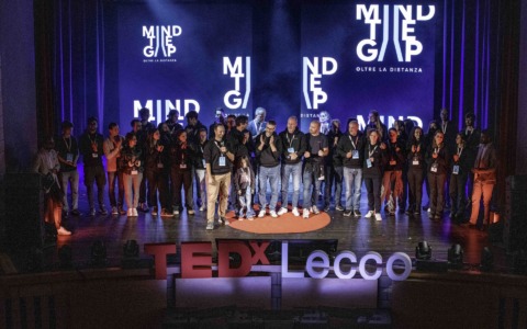 “Mind the gap”, un’edizione sold out TEDxLecco 2025