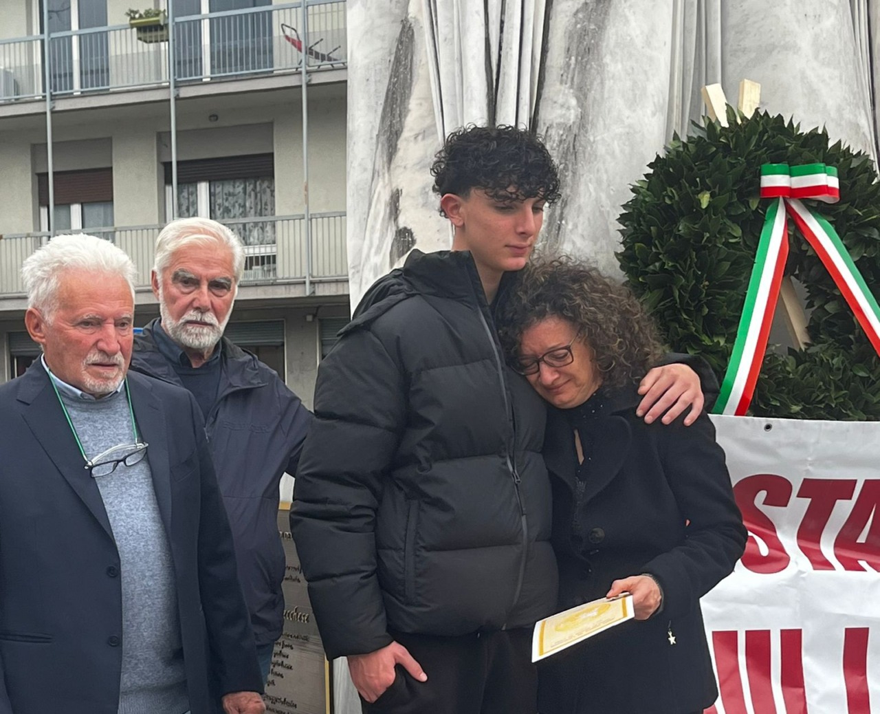 Basta morti sul lavoro: 3 minuti di silenzio in ricordo di Aldo Civillini e delle vittime  di Lecco