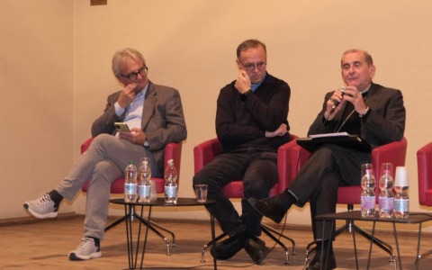 Valmadrera, quale futuro per l’oratorio senza don Fabio? Se ne discute con l’arcivescovo Delpini