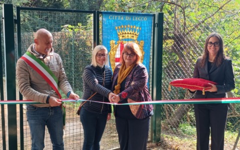 Taglio del nastro per il nuovo gattile