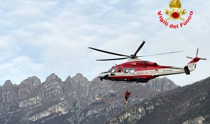 Reparto Volo, Sommozzatori e Squadra Nautica dei Vigili del fuoco: esercitazione congiunta per il soccorso in acqua