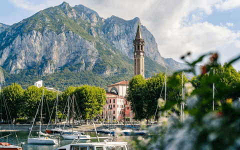 Overtourism: tra il 2009 e il 2024 le presenze turistiche sono cresciute dell’89% nella provincia di Lecco