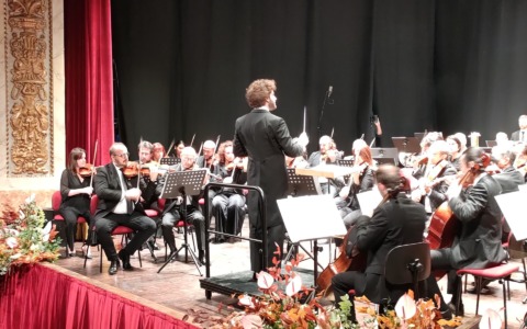 Lecco, si rialza il sipario del Teatro della Società: l’inaugurazione con l’Orchestra Sinfonica di Milano