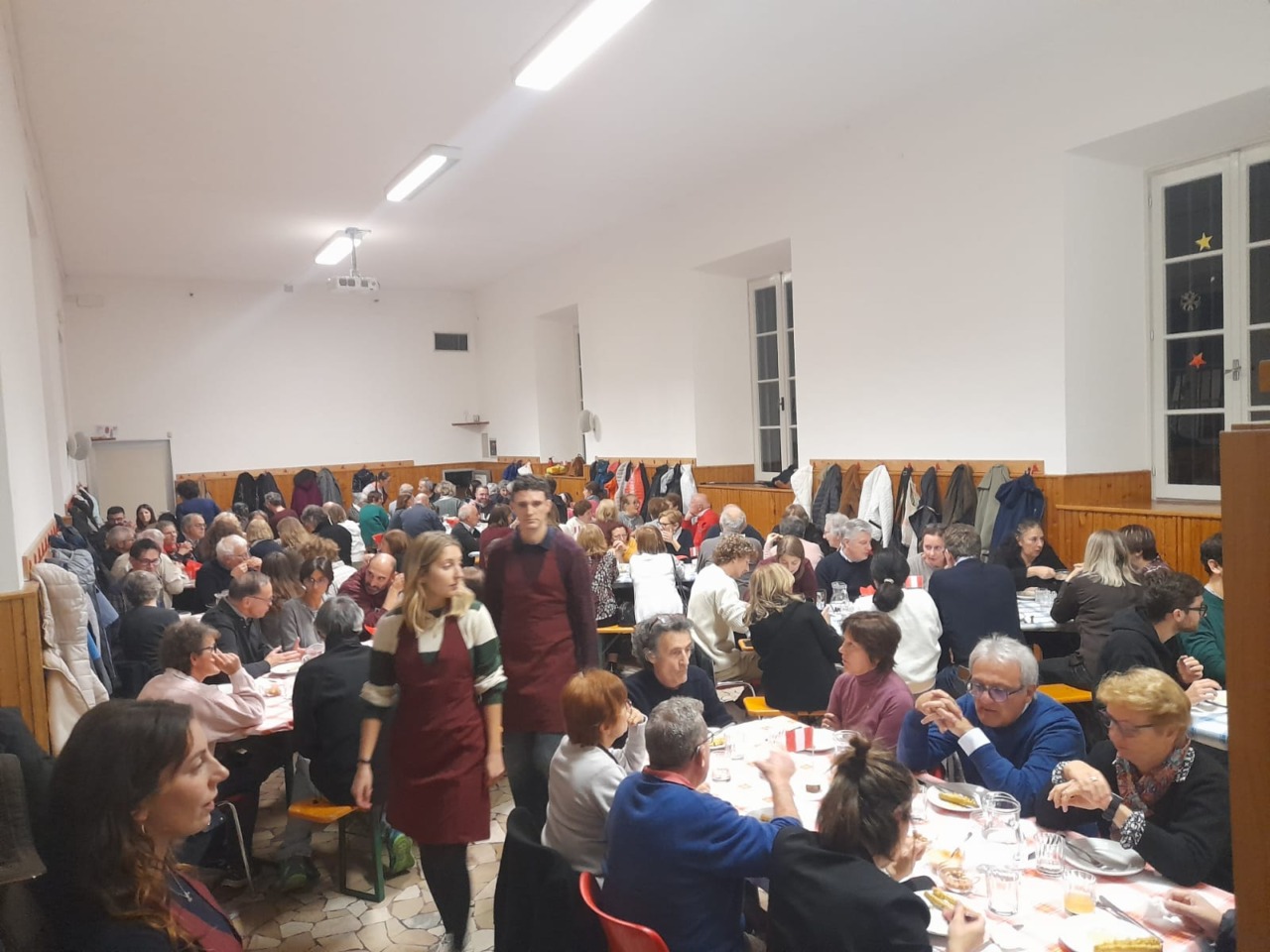 Valmadrera, sabato 29 una cena di testimonianze con i volontari della Caritas