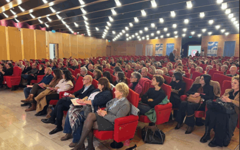 La prevenzione come valore, incontro con il professor Veronesi