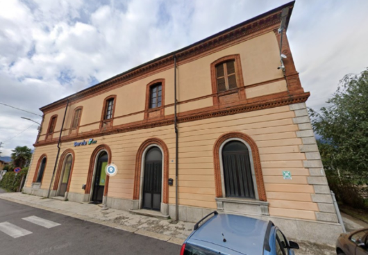 Dervio, la Stazione accoglie nuove opportunità: locale di 106 mq in affitto per bar e ristorazione