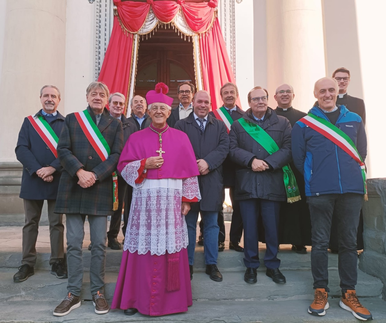 Solenne pontificale a Calolzio per la festa di San Martino Vescovo