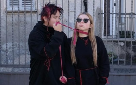 “Malamore”: a Valmadrera un flash mob contro la violenza di genere