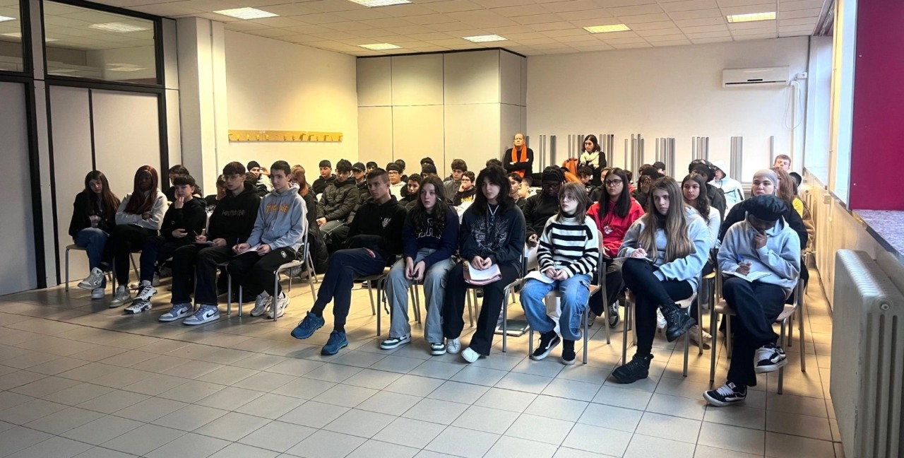 Telethon all’Enaip di Lecco: studenti protagonisti di una lezione di sensibilizzazione sulla distrofia muscolare