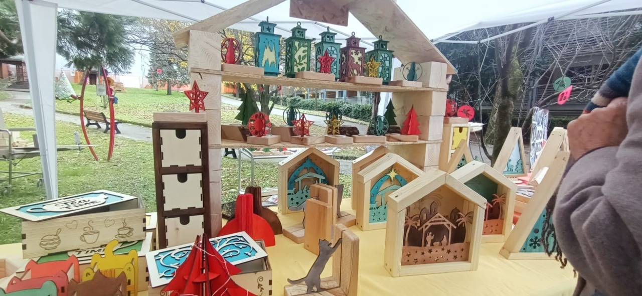 Domenica il Mercatino di Natale degli Istituti Airoldi e Muzzi