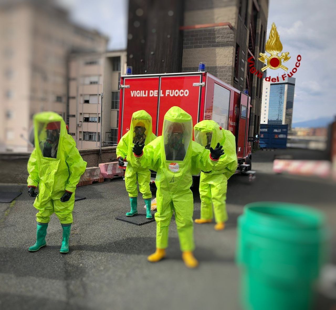 Cianuro sversato: maxi-esercitazione dei Vigili del Fuoco alla Collini  di Valmadrera