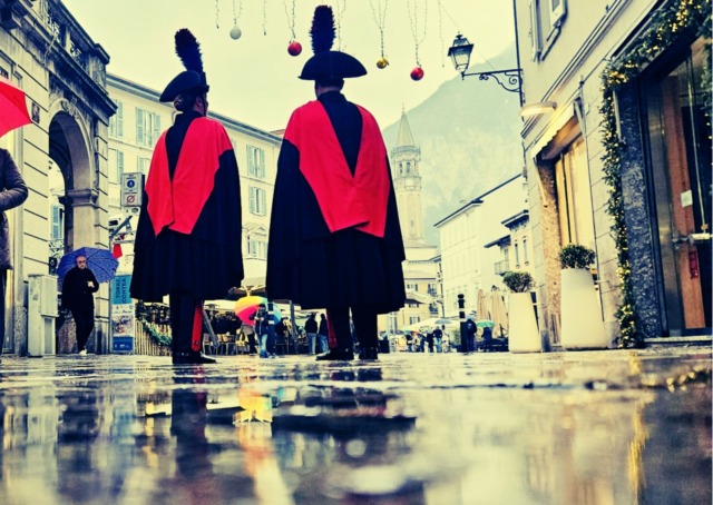 Lecco: l’Arma tra la gente durante le festività natalizie
