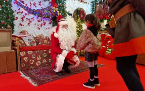 Babbo Natale ha una Casa Bergamasca: a Clusone la magia di un incontro