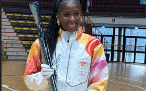 La nostra Miriam Sylla porta la Fiamma Olimpica a Catania