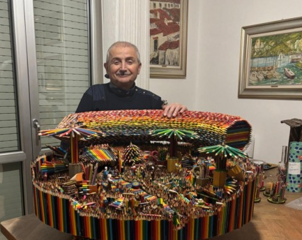 11 mila pastelli colorati per un presepe “zero sprechi”