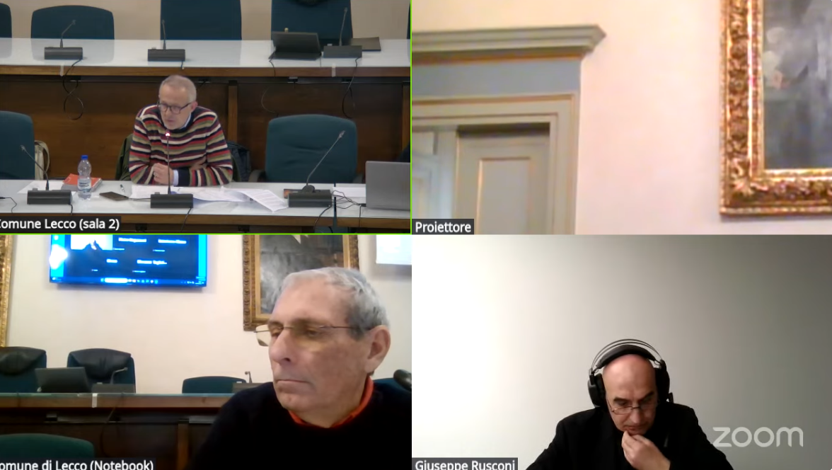 Hub dei bus: la delibera non arriva a tutti i consiglieri, la minoranza lascia la Commissione