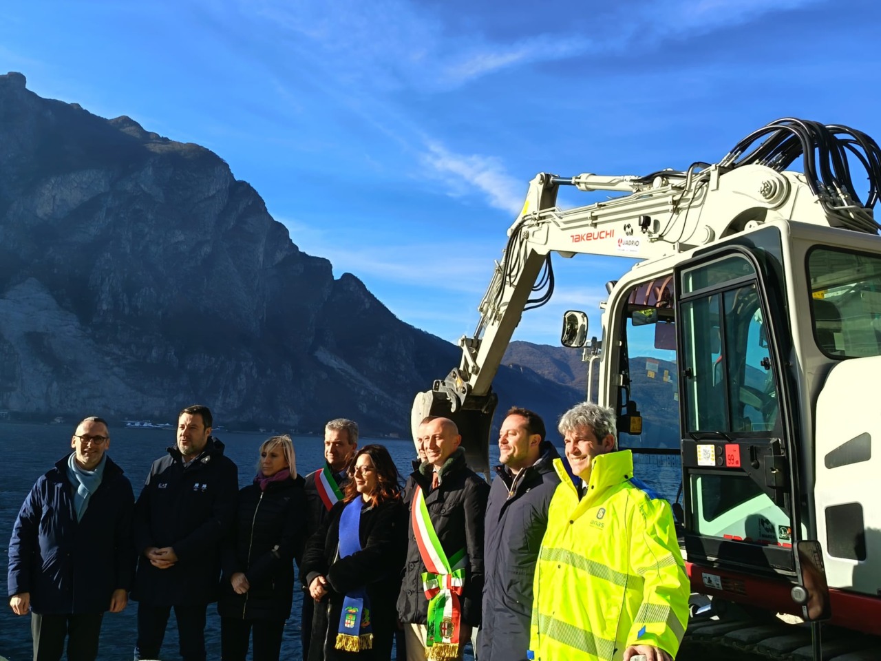 Passerella ciclopedonale sul Lago di Lecco: posata  la prima pietra di un’opera storica