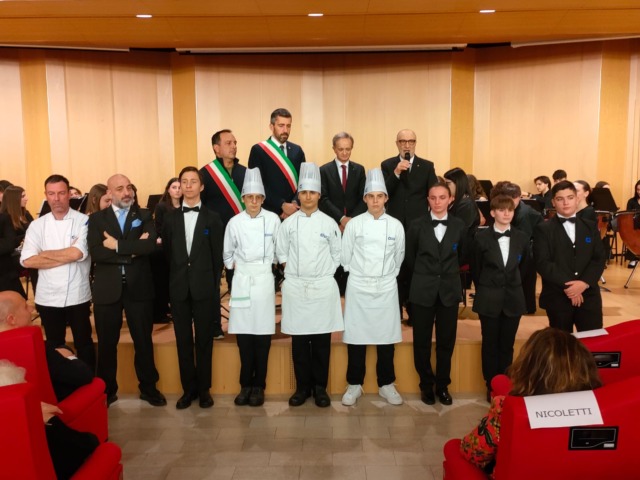 Quattro Onorificenze al Merito della Repubblica consegnate a Lecco