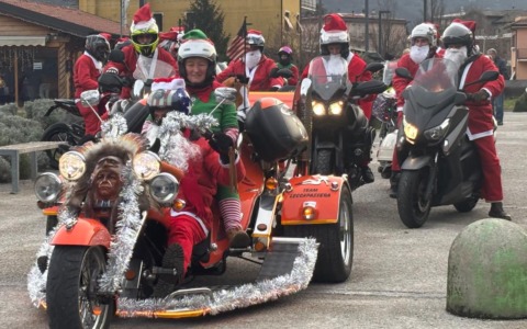 I Babbi Svalvolati sfrecciano per le vie di Valmadrera