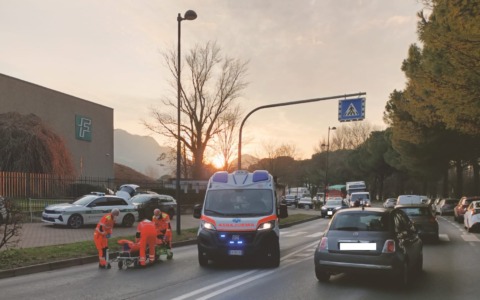 Investita in bicicletta a Calolziocorte: donna in condizioni serie