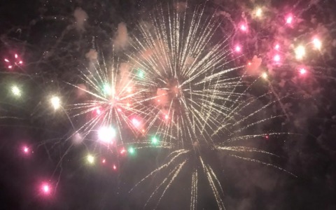 “Niente fuochi d’artificio a Capodanno”: l’appello di Legambiente Lombardia