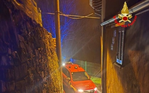 Paura a Oggiono: esplode una bombola di gas in una abitazione