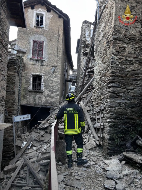 Crolla una casa nel nucleo storico di Vestreno