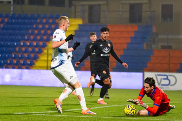 Blucelesti oscurati dalla nebbia e dall’Ospitaletto: la prima del 2026 finisce pari