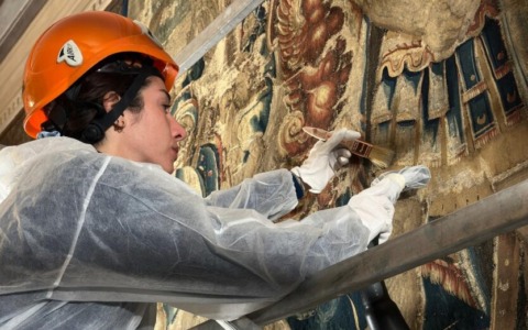 Villa Monastero: proseguono i lavori di restauro delle sale Rossa e Nera