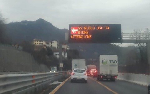 Lecco, incidente sul Terzo Ponte: disagi per la circolazione