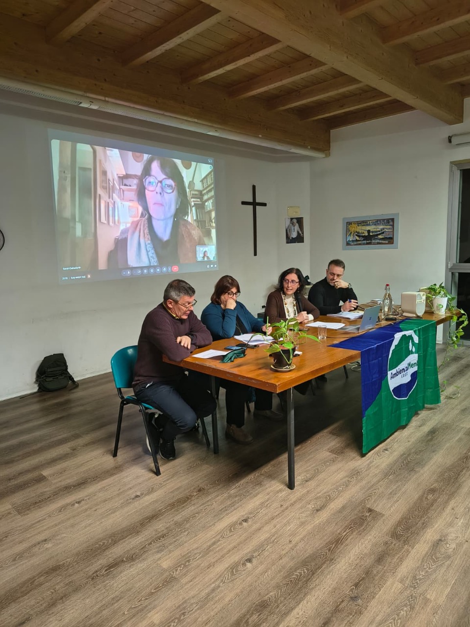 Lecco tra cittadini e turisti: confronto pubblico sull’overtourism e il futuro sostenibile della città