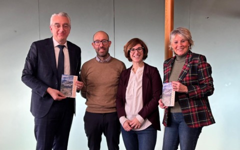 Valmadrera, ecco il volantino promozionale: “Un biglietto da visita per i turisti”