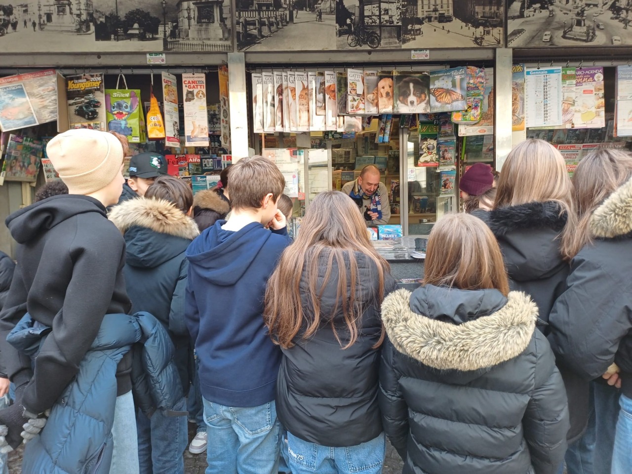 Avvicinare i giovani alla lettura: il  progetto “Edicola mi Piace” a Lecco