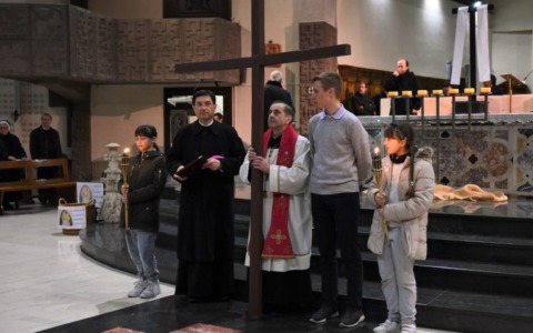 A Oggiono il 3 marzo la Via Crucis presieduta dall’Arcivescovo Delpini