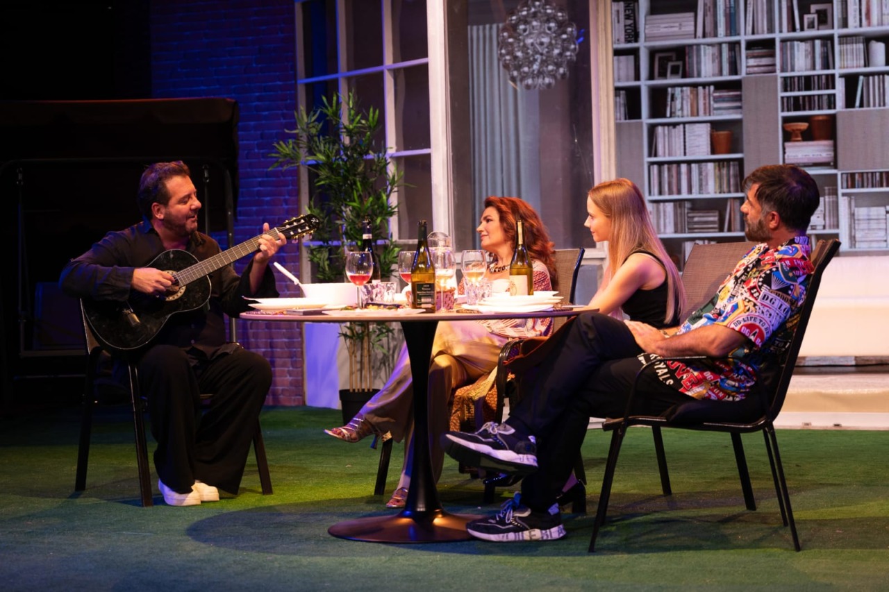 Arriva a Mandello la “Cena con sorpresa”