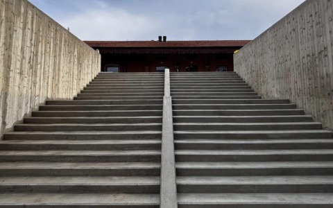 Lecco, procede la riqualificazione dell’area esterna della Piccola