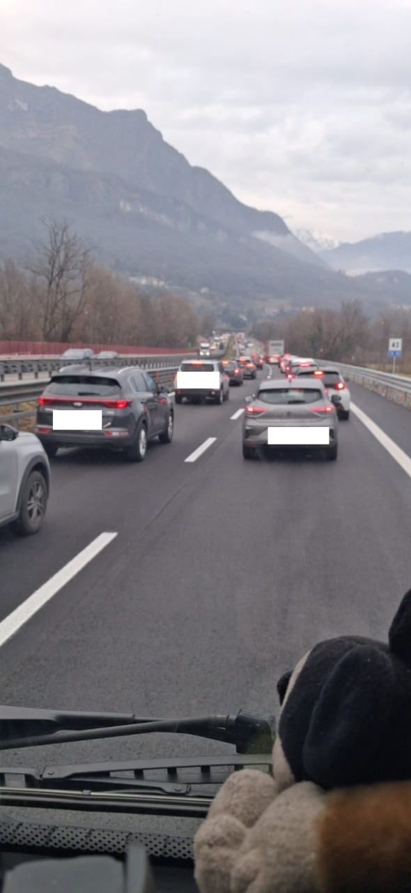 Incidente tra Barro e Ponte Manzoni: traffico in tilt verso Lecco