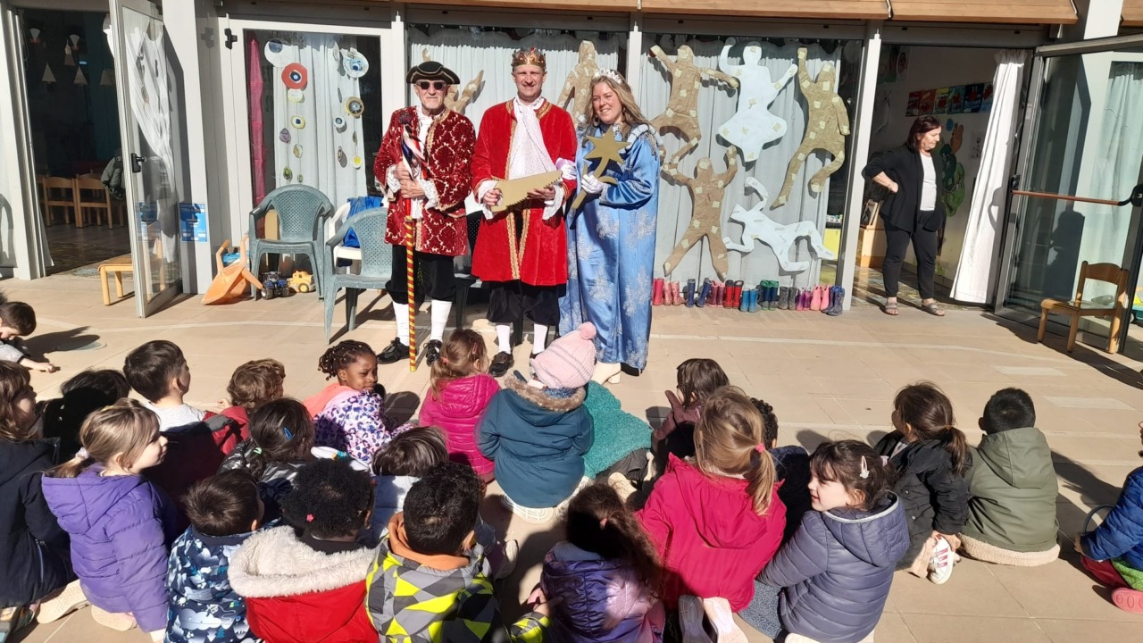 Sorrisi, coriandoli e allegria: partito il Carnevalone di Lecco 2026 con i regnanti tra i più piccoli